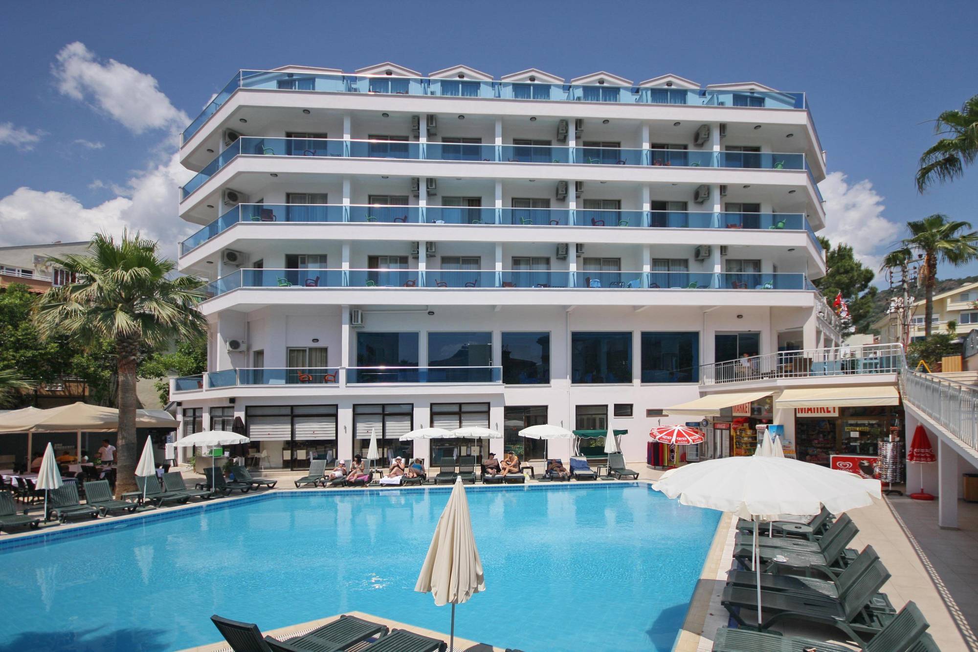 Hotel Palmea 4*